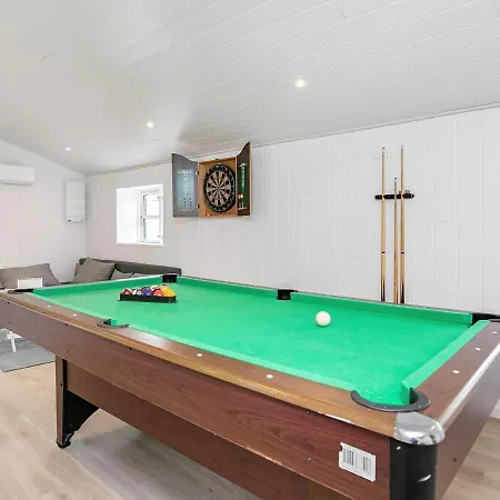 12 Person In Vestervig-by Traum Vestervig