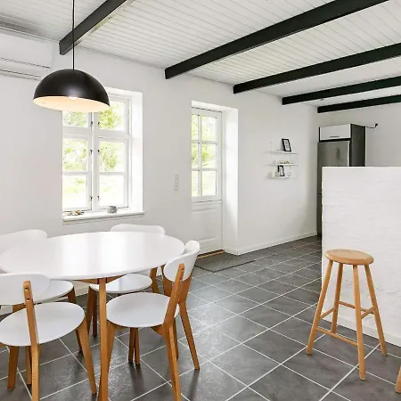 12 Person In Vestervig-by Traum Vestervig